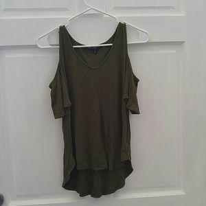 Cold shoulder top